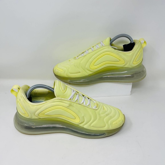 Nike Womens Air Max 720 Trainers AT6176-302 Luminous Green 10 - Picture 2 of 7